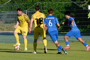 UFC Siezenheim : SV Anthering