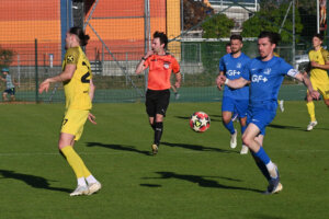 UFC Siezenheim : SV Anthering