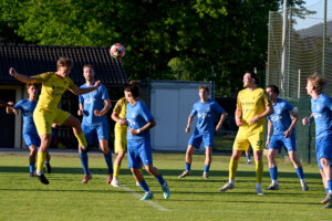 UFC Siezenheim : SV Anthering