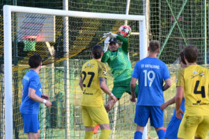 UFC Siezenheim : SV Anthering