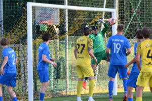 UFC Siezenheim : SV Anthering